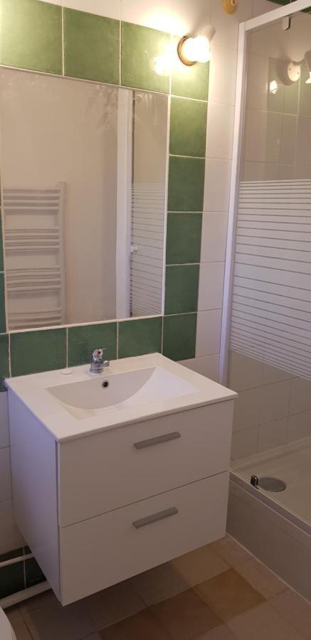 Petite Maison Refaite A Neuf Dans Mas Du 19Eme Siecle Arles Exteriör bild
